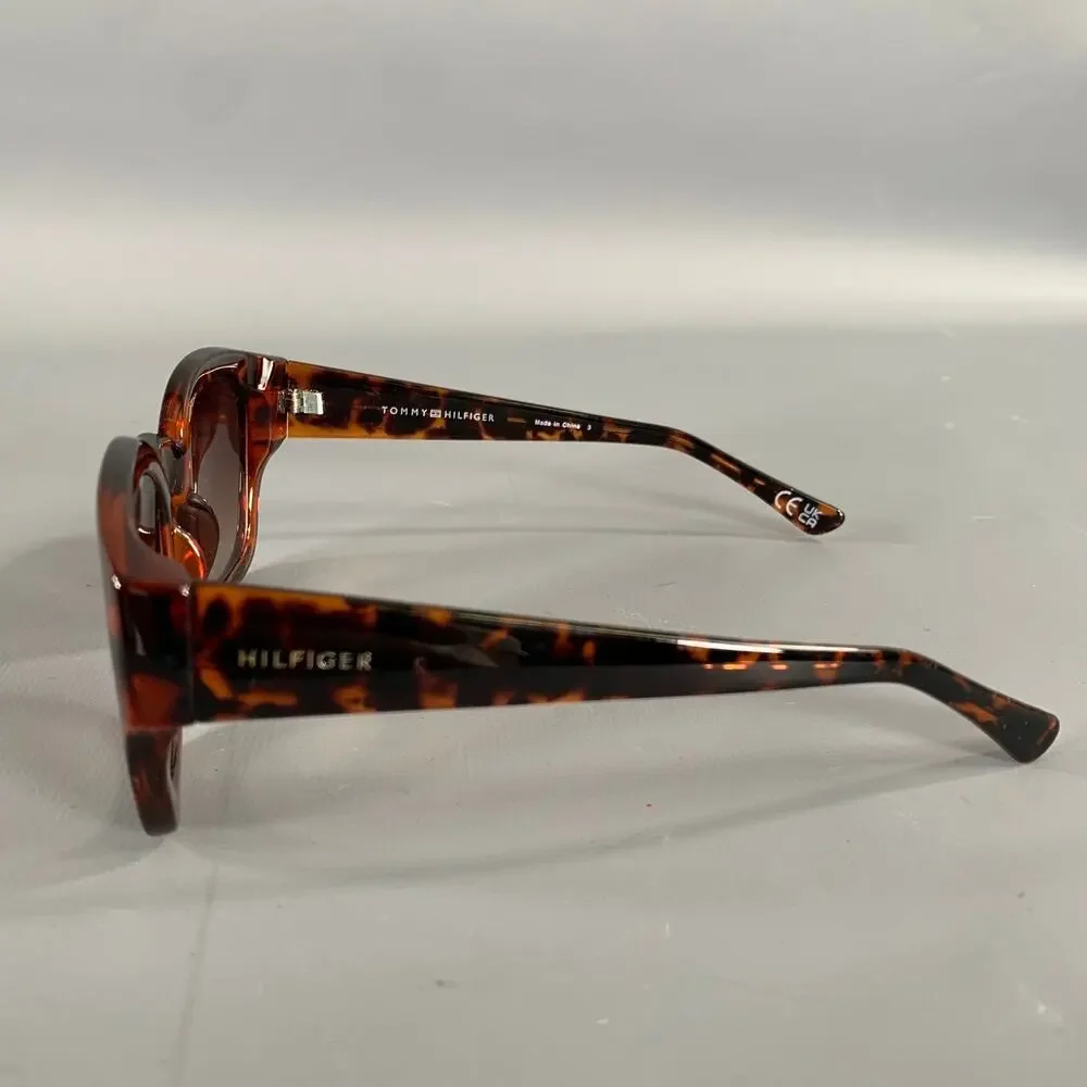 TOMMY HILFIGER Brown Tortoise Sunglasses